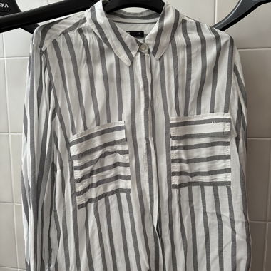 Stripped shirt