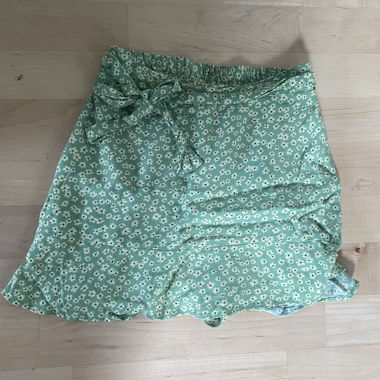 PULL&BEAR Floral Wrap Skirt