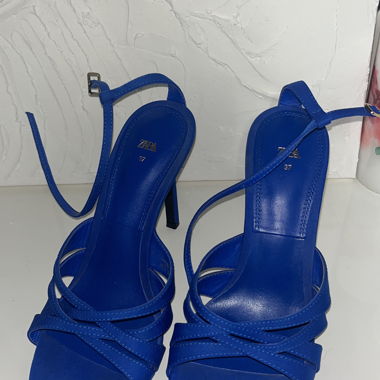 High Heels Blau von Zara