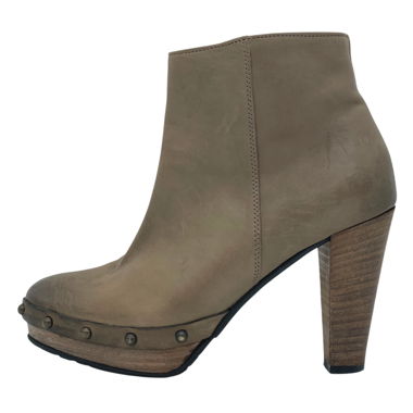 Kennel & Schmenger Clog-Style Studded EU 36