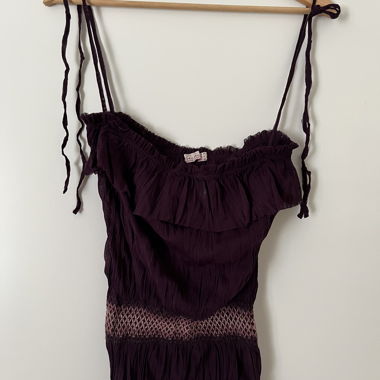 Haut lilas à volants