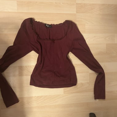 Lace top