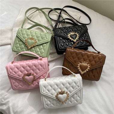 Gefütterte Handtasche mit Herz