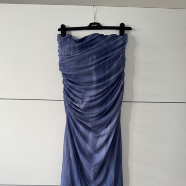 Blaues Kleid