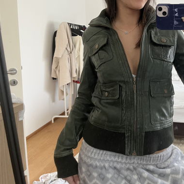 GORGEOUS dark green leather jacket 