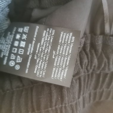 Leinenhose mit Taschen