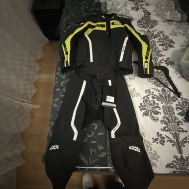 Komplette Motorradkombi, Jacke plus Hose