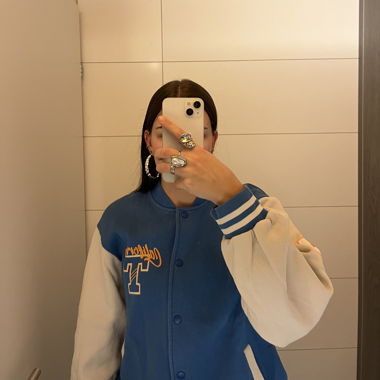 blaue jacke