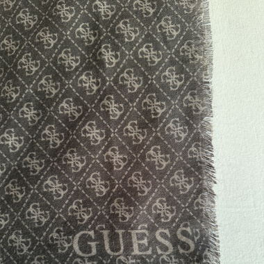 Guess Schal 