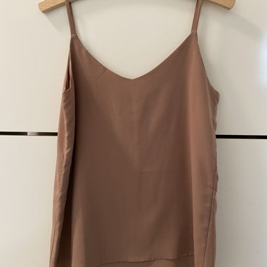 Top Zalando Essentials con spalline sottili