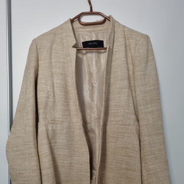 Chicker cremefarbener Blazer