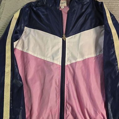 Guess windbreaker