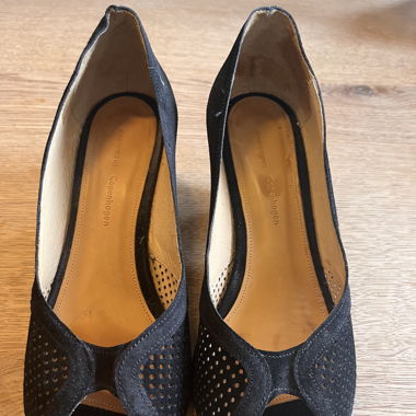 ANONYMUS COPENHAGEN  * Pumps * Peptones 