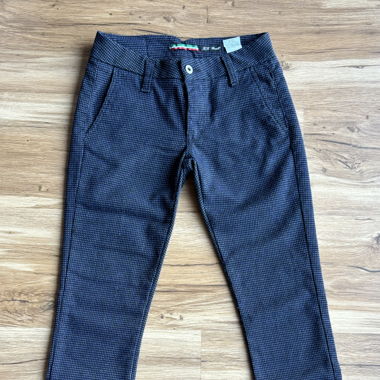 Dunkelblaue Please Hose