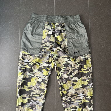 Nike Trackpants