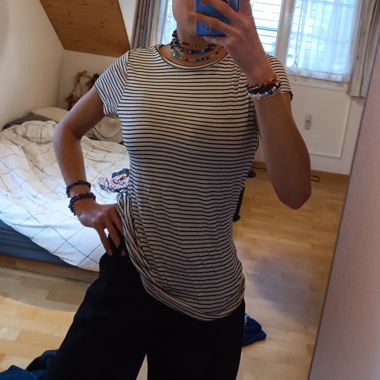 gestreiftes T Shirt 