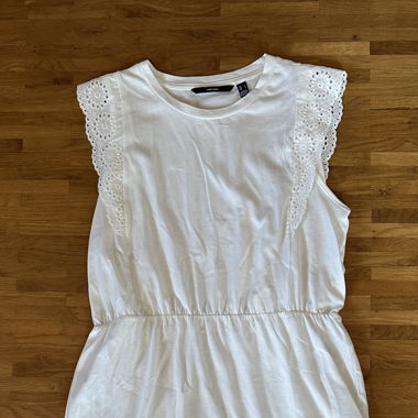 weisses Sommerkleid