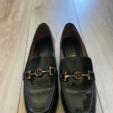 Hispanitas Moccasin shiny dark green
