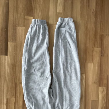 Brandy Melville Sweatpants 