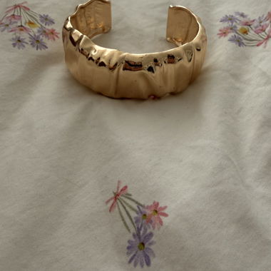 Bracelet rigide doré