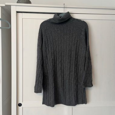 Arket langer Cableknit Pullover