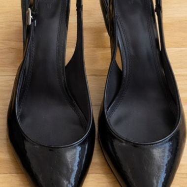 Escarpins slingback noirs pointus