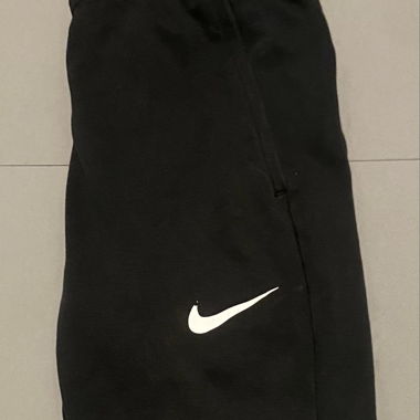 Pantalon jogging nike noir taill taille S
