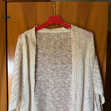 Cardigan en tricot blanc crème