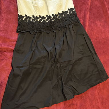 Robe bustier noire et creme