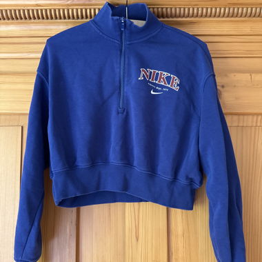 Nike Pullover