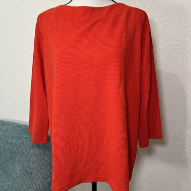 Top Rosso con Maniche a 3/4