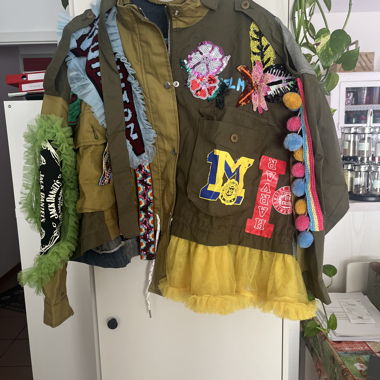 Veste très originale