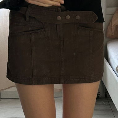 Brown mini skirt with belt