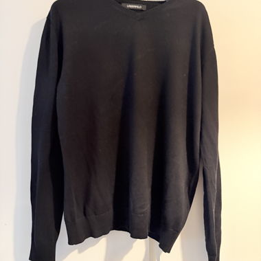 Pull noir Lagerfeld