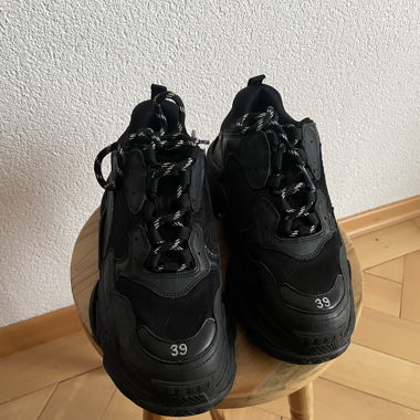 Balenciaga Schuhe 
