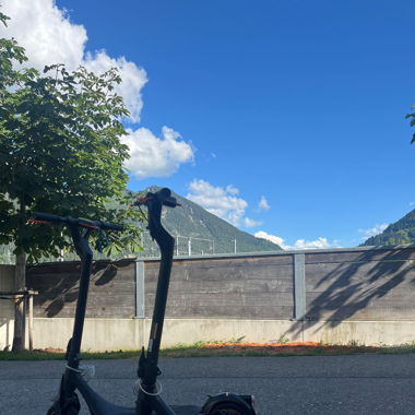 2x E-Scooter XO2 GT 500 (können einzeln verkauft werden)