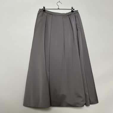 Piq satin midi skirt XL