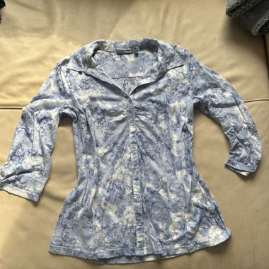 Women’s patterned blouse