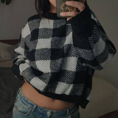 Sweater Black White
