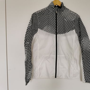 Puma Windjacke ultraleicht
