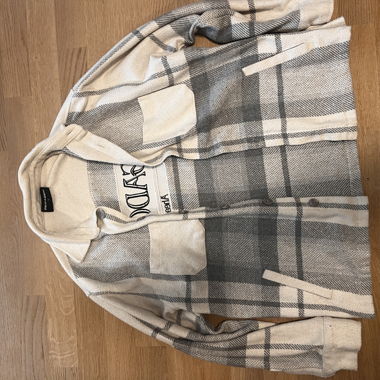 Pegador Overshirt in Check Pattern