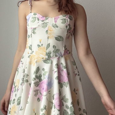 Robe d'été fluide corset Zara