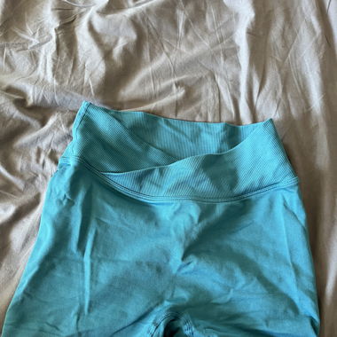 short blue gym shorts