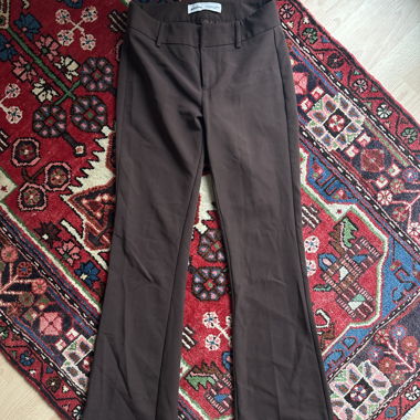 pantaloni