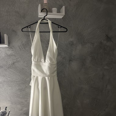 Elegantes weisses Kleid 