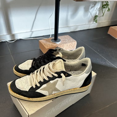 Golden Goose Ballstar Grösse 43