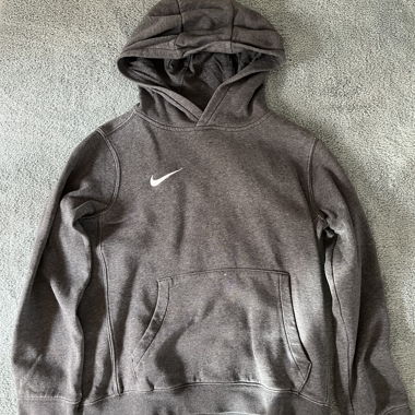 Nike Sweater