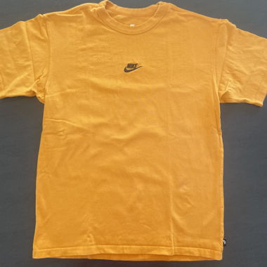 T-shirt nike