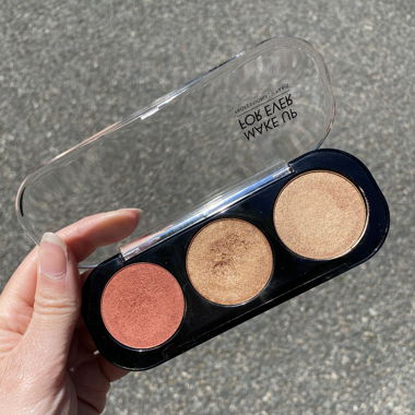 Trio fard Makeup for ever 