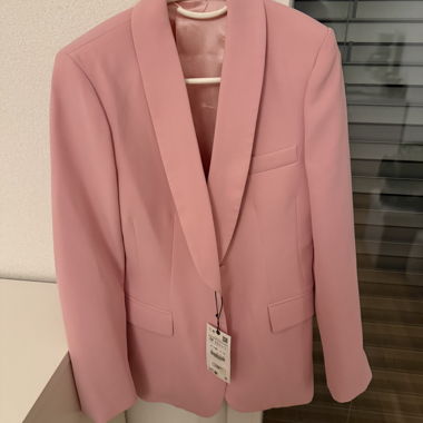Rosa Blazer von Zara Grösse M, nie getragen
